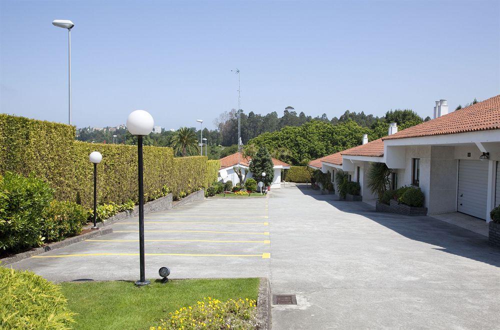 Motel Jardin Oleiros Exterior photo